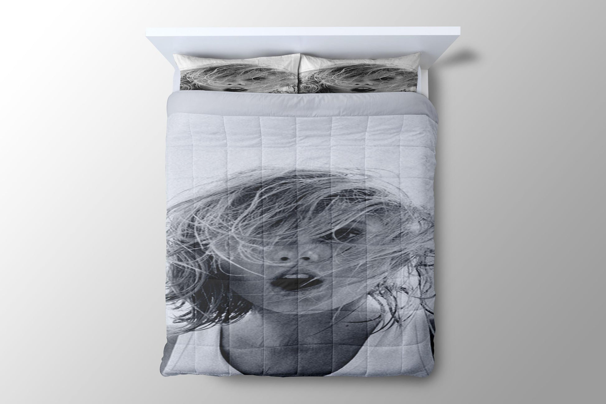 Taylor Swift Black White Duvet Cover - King